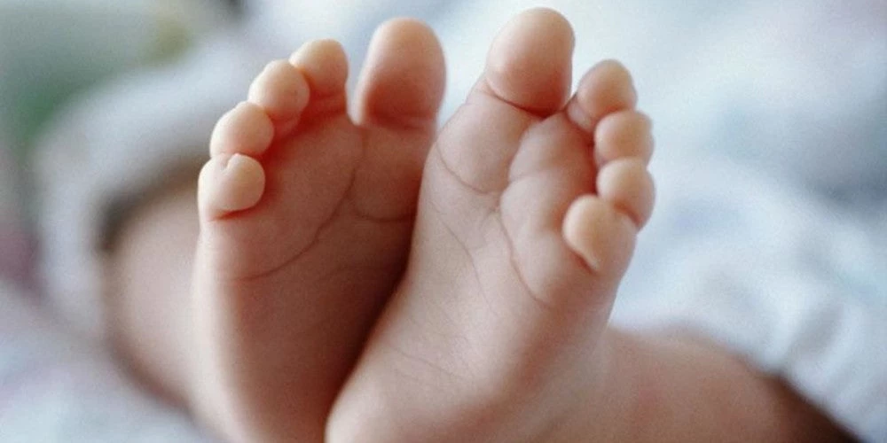 Φρίκη: Ζωντανό είχε γεννηθεί το νεογέννητο που πετάχτηκε και εντοπίστηκε νεκρό σε σκουπίδια